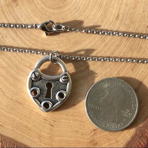 🔴SALE !Stainless steel heart lock necklace choker - Picture 5 of 8